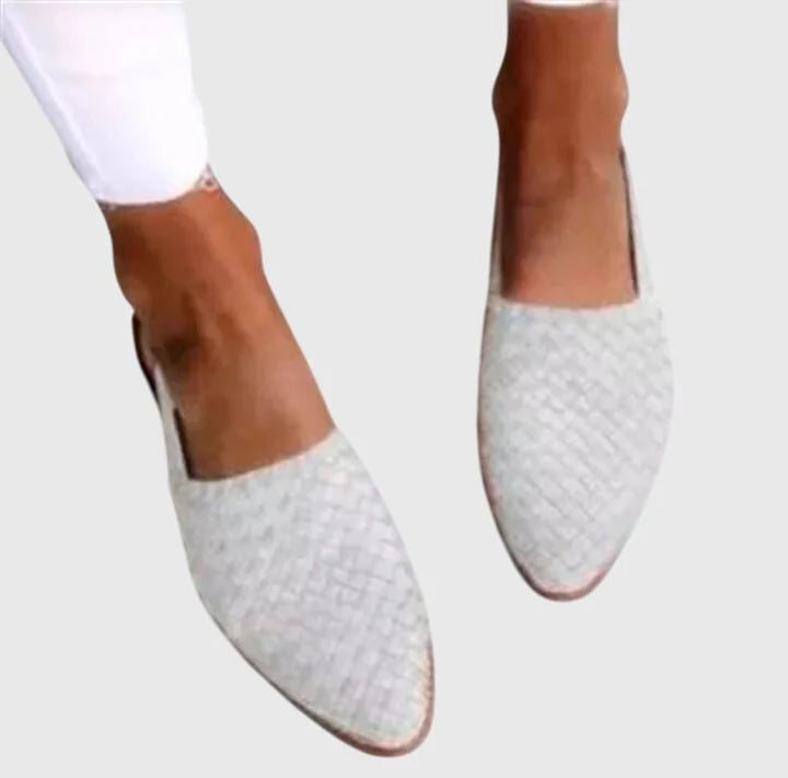 Lisa | Moccasins
