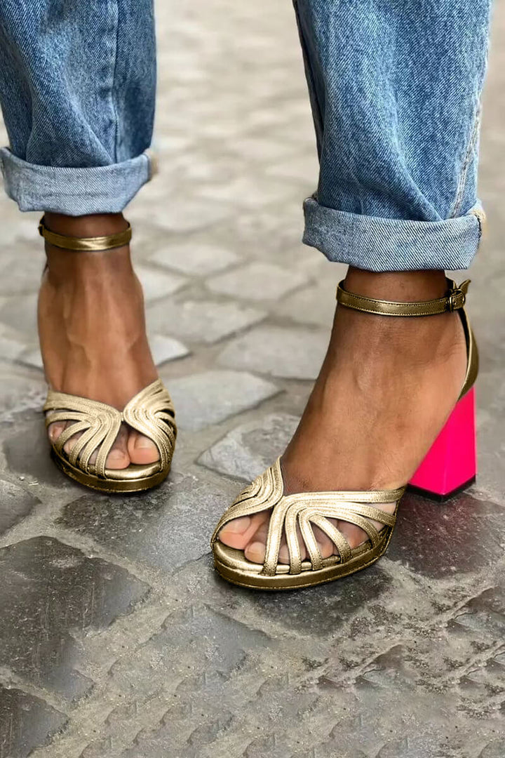 Bicolored heel sandals