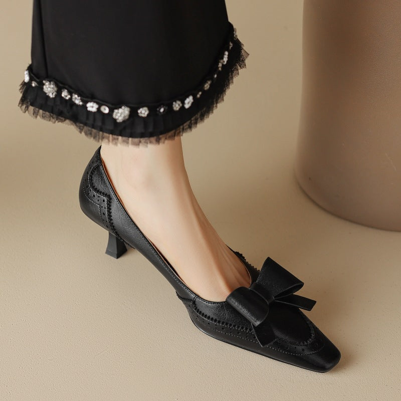 Célora Ribbon Pumps