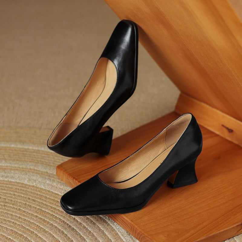 Oriel Square Pumps