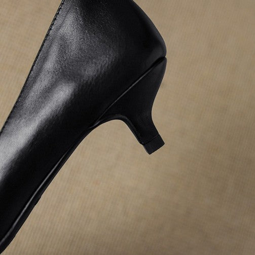 Orlisse Kitten Heel Pumps