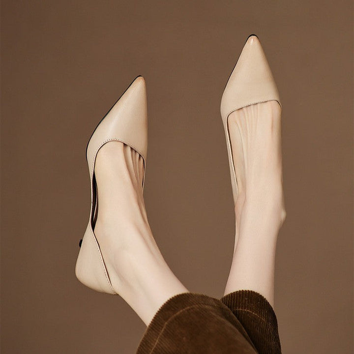 Orlisse Kitten Heel Pumps