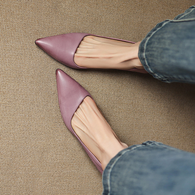 Orlisse Kitten Heel Pumps
