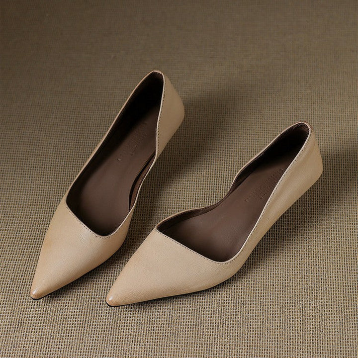 Orlisse Kitten Heel Pumps