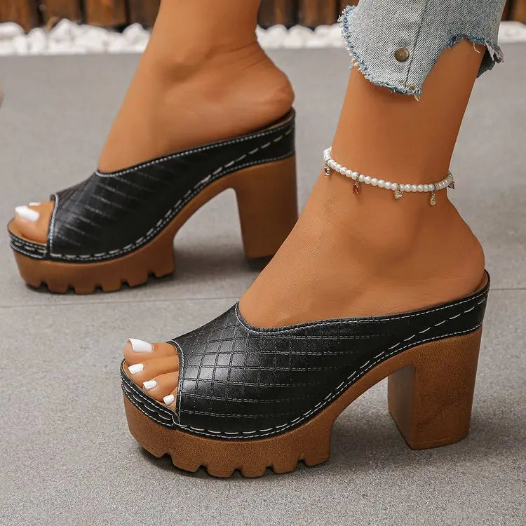 Valora | Platform Heels